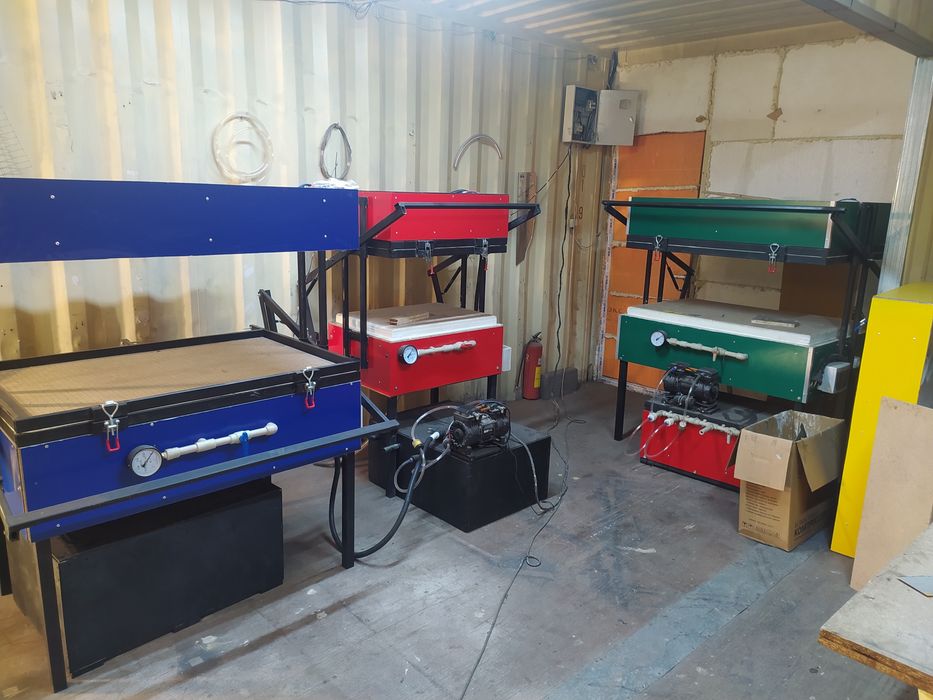 Вакуумный формовочный станок