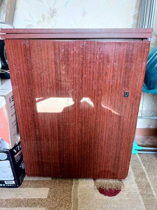 Старая швейная машина