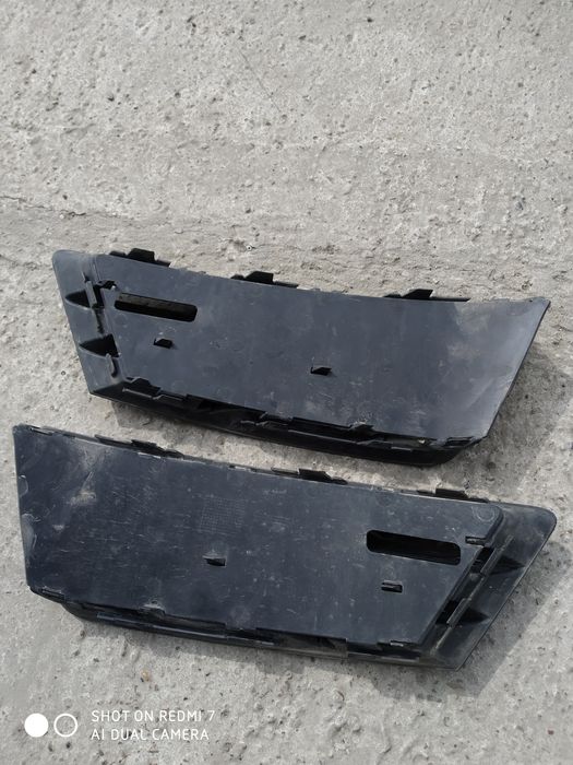 Grile laterale bara fata Audi A4 B9