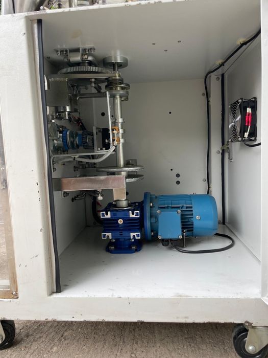 Masina de ambalat produse granulate