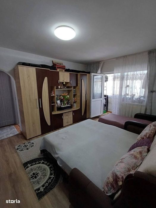 De vanzare apartament cu 2 camere și balcon,bucătărie spatioasa 46000e