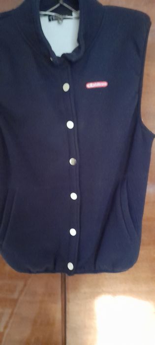 Желетка.от спорт.костюма.