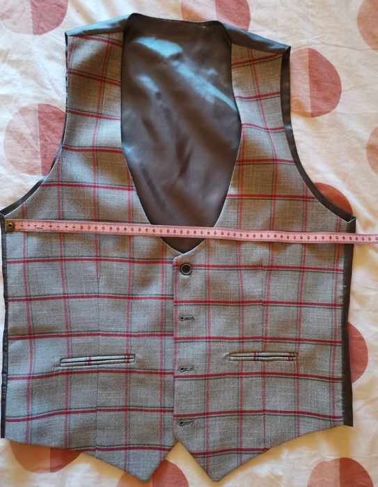 Costum de ocazie