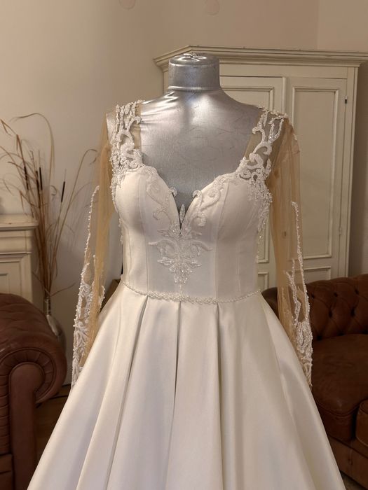 Дизайнерска сватбена рокля