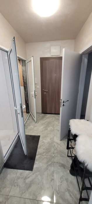 Продава се Двустаен апартамент в Бургас, Център - 68 кв.м за 938 €/кв.м - Снимка #4