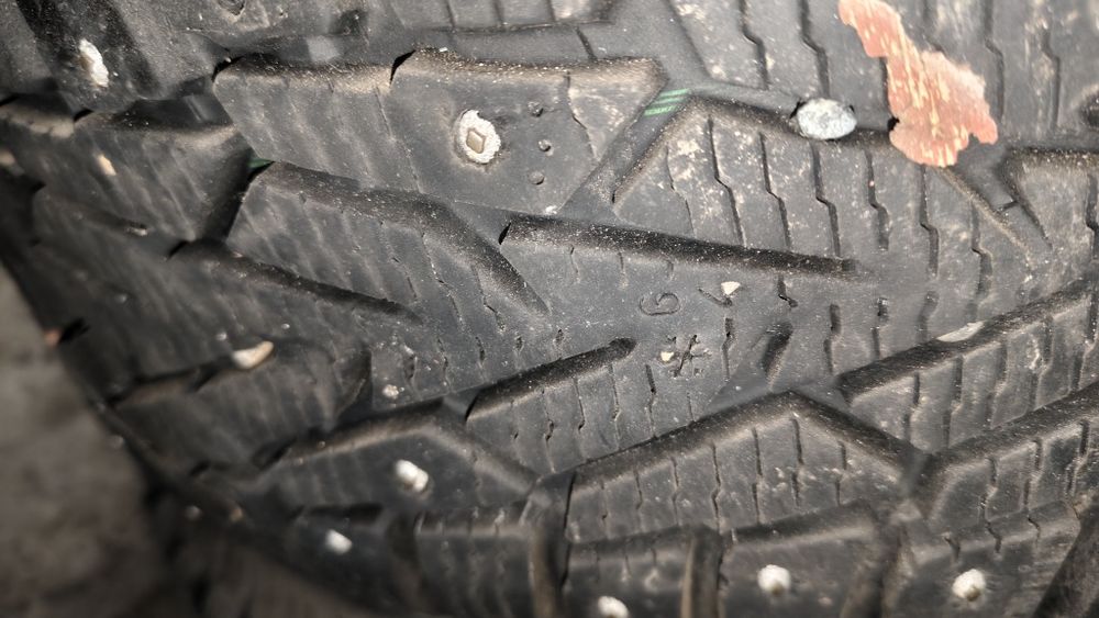 Шины с дисками  195 60 r15