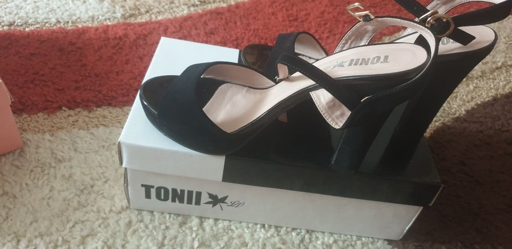 Sandale elegante