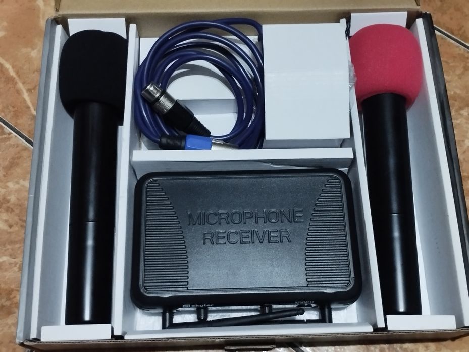 Microfoane wireless Skytec stmw712