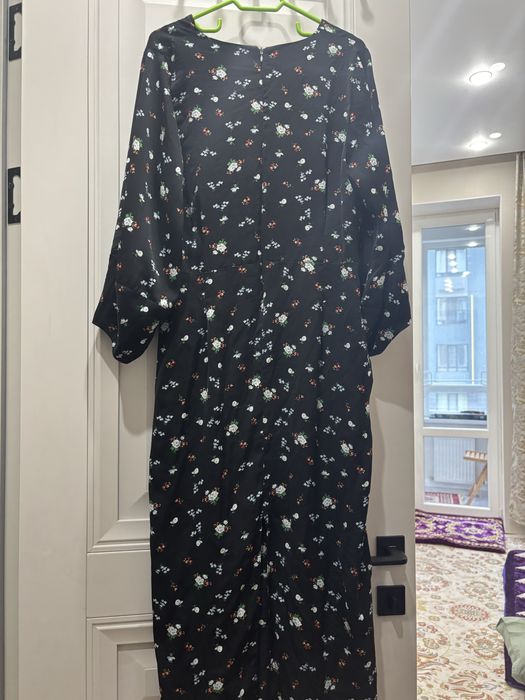 Продается платье миди от бренда Belkovna