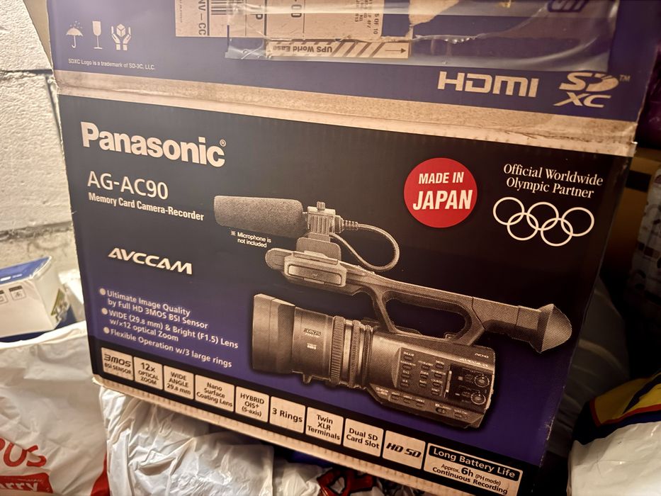 Panasonic AG-AC90