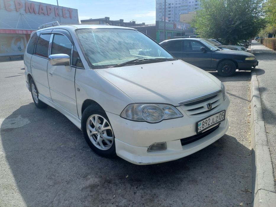Хонда одиссей 2000 год