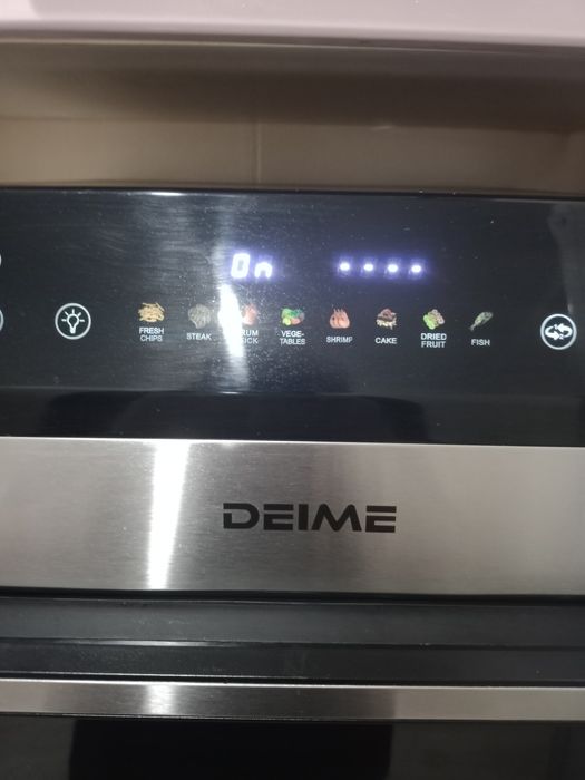 Продам аэрогриль Delme в отличном состоянии