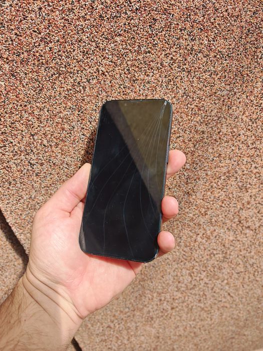 iPhone 14 128GB la cutie fisurat citiți anuntul