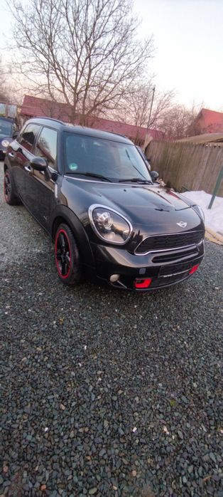 Mini S 4x4 i benina 1,6 TURBO  cu 184 CP  an 2012