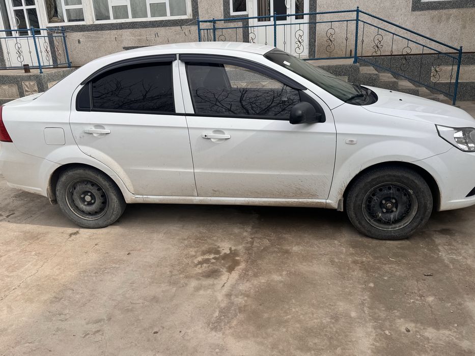 Nexia 3 2017 yilgi sotiladi