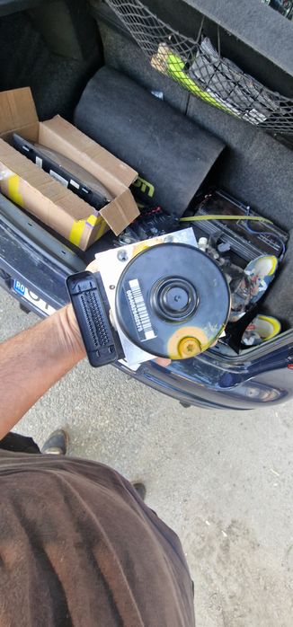 Pompa/unitate abs vag ,golf 5,6 cc scirocco