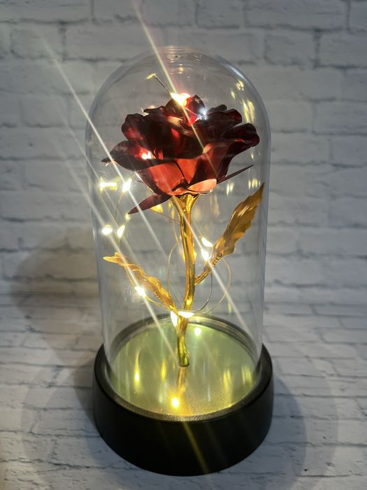 Роза в колбе в наличии