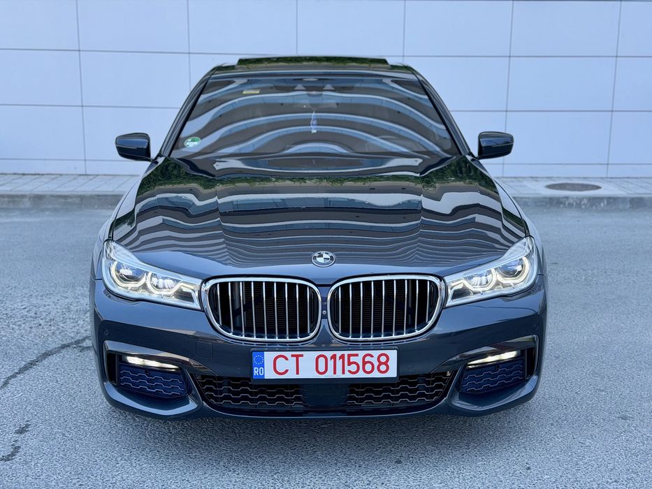 BMW seria 7 730D 2018 / M pack / Laser / Trapa / Inc + vent / Fara daune / Individual / Masaj / Harman Kardonn / Parcare din cheie / Rar efectuat