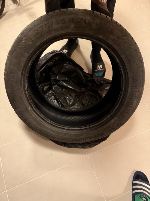 Летни гуми Continental Premium Contact 7 275/45 R20.