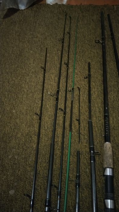 Спиннинги на запчасти.