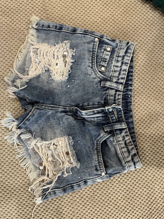 Рокля и панталонки