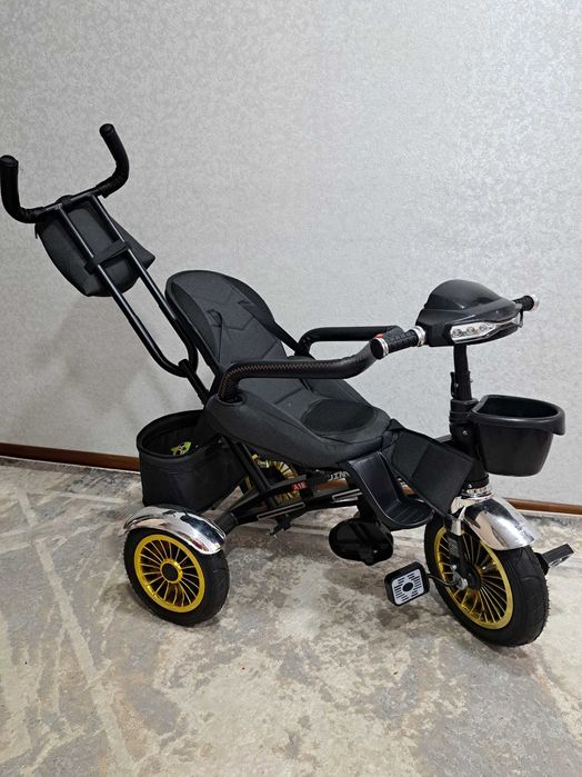 Продам детский трехколесный велосипед