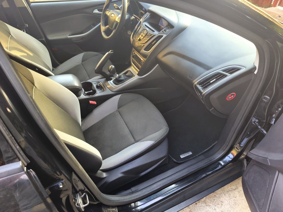 Ford focus 3 1.6tdci /Climă/2012
