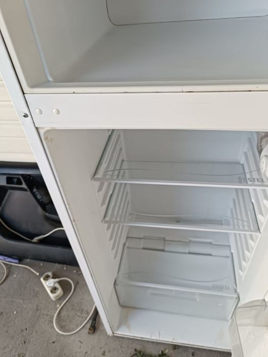 Продам холодильник