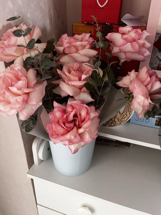 Цветы свежие француский розы