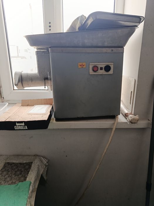 Мясорубка МИМ 300