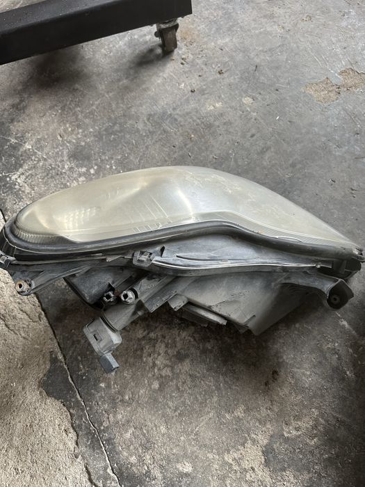 Ксенонови фарове Mercedes CLS W219