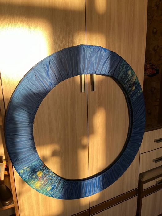 Обруч гимнастический