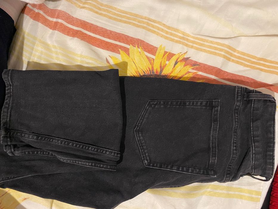 Дънки H&M, черни