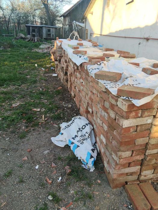 Cărămidă de vânzare stare perfecta