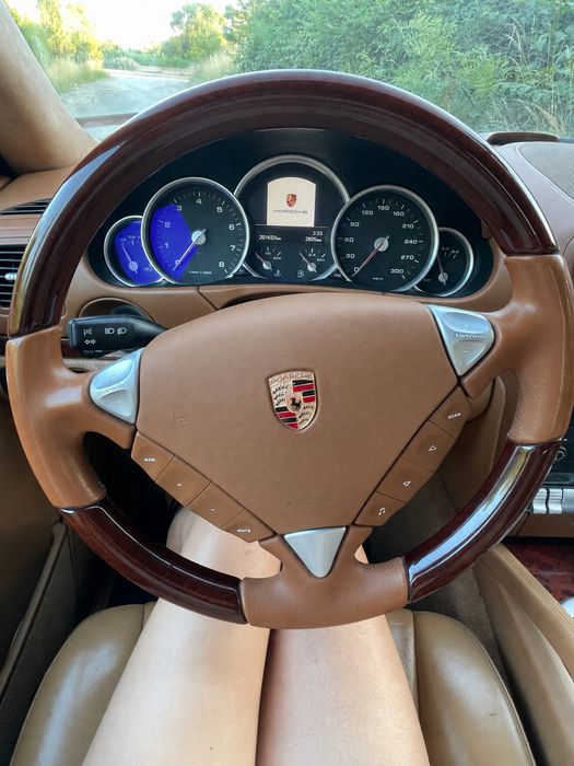 Porsche Cayenne BiTurbo