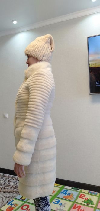 Продам шубу мутон +шапка норка