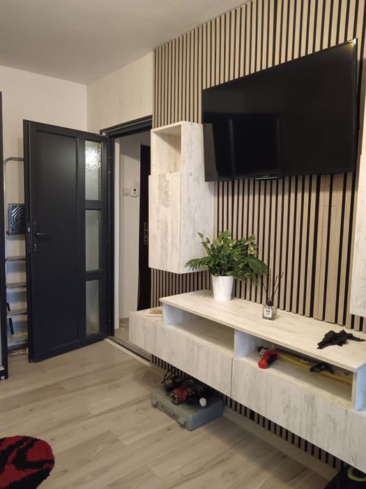 Proprietar închiriez garsoniera Craiter