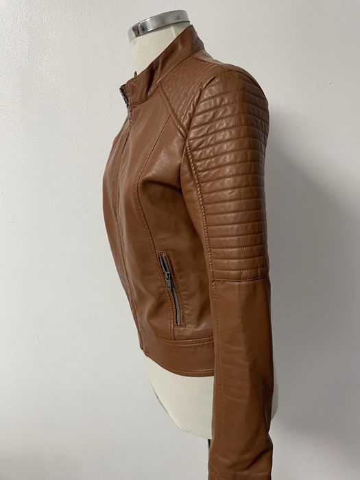 Geaca piele.  XS