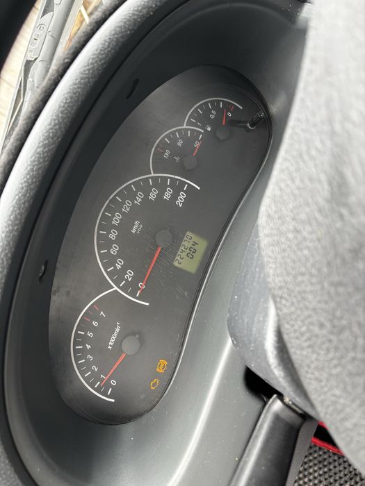 Продам приору,писать в ватсап