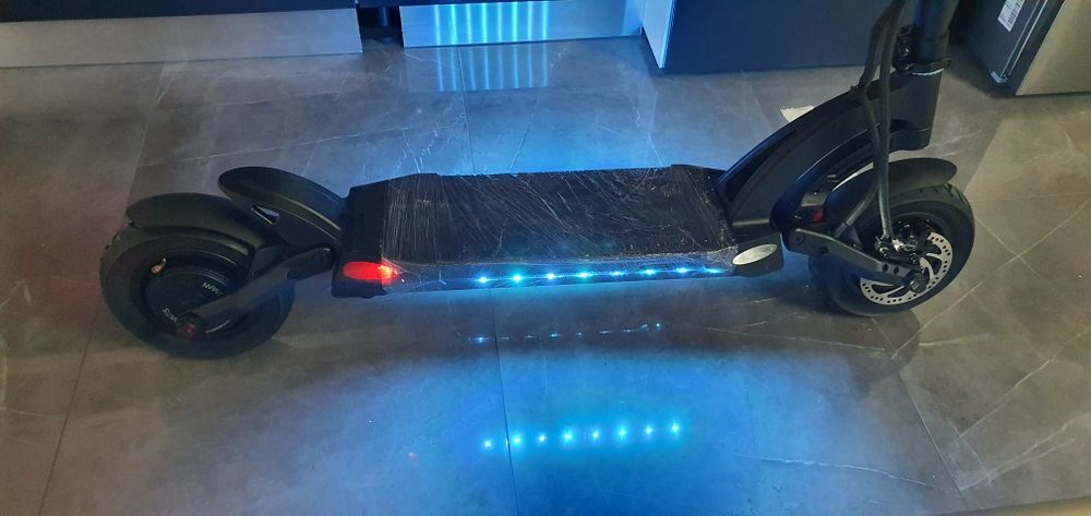 Trotineta Kaabo Mantis Pro