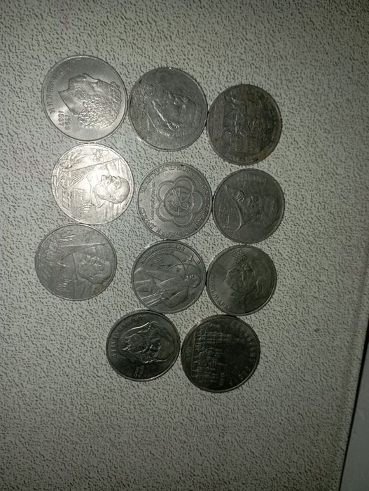 Tanga medal zinachik va antikvar buyumlar hammasi optim sotiladi