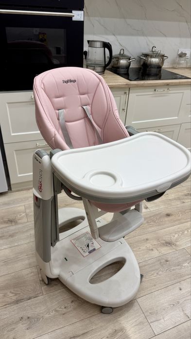 Продам детский стульчик/качели Peg-Perego Tatamia Folllow me