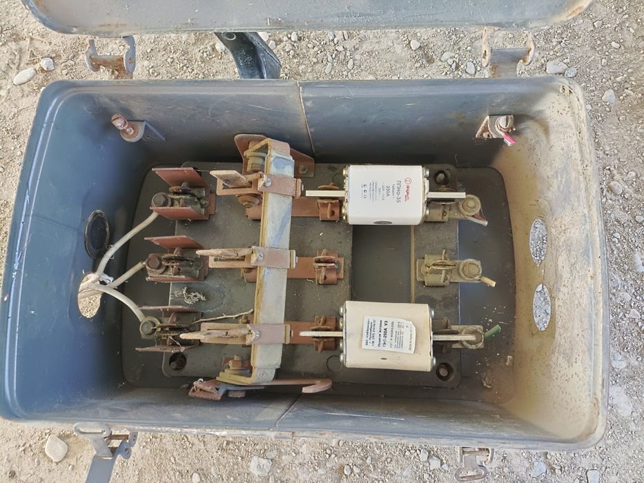 Рубильник советский