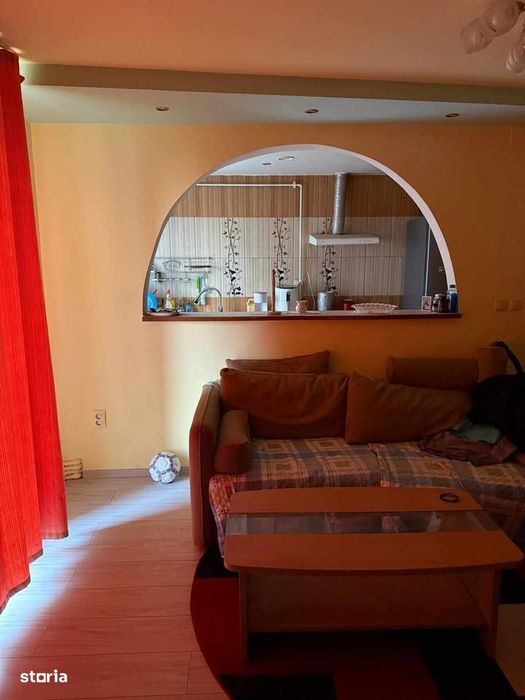 Apartament 3 camere in Deva, zona Licee