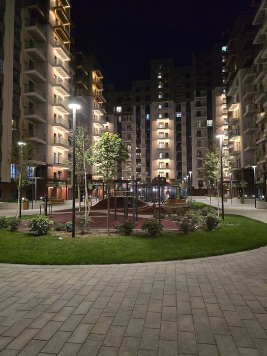 ЖК Oz Mahal Продам 3х ком 73м2 Новомосковская