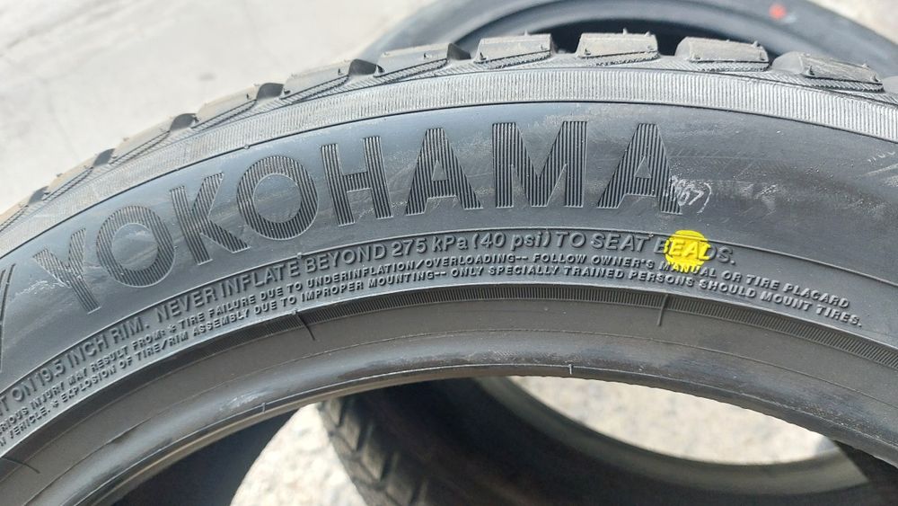 Нови гуми 285/40/19 Yokohama BluEarth 2 броя