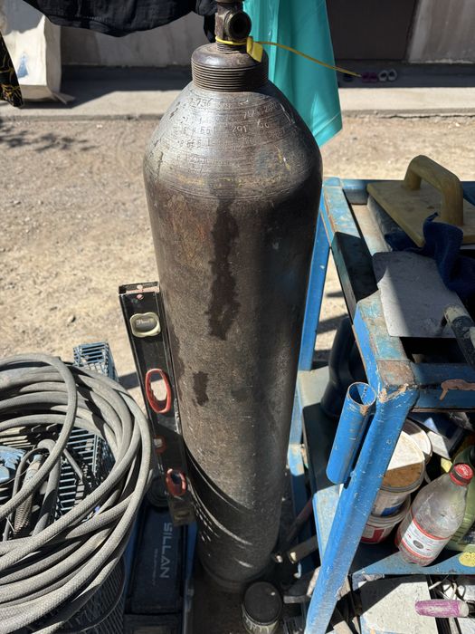 Продам Аргоновый баллон , заправленный