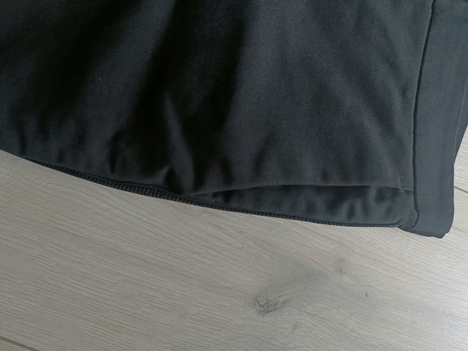 Vând pantaloni de vara office