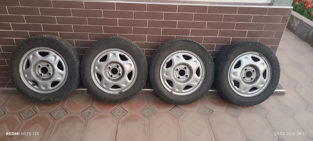 Диски с зимними шинами