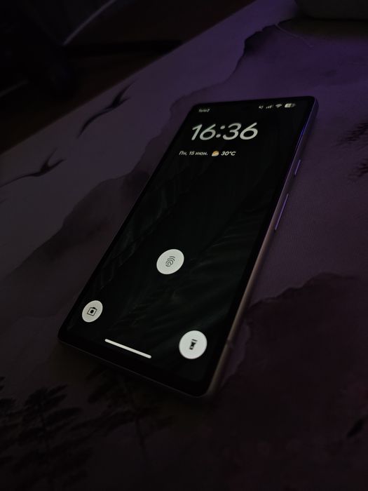 Pixel 7a | Пиксель 7а